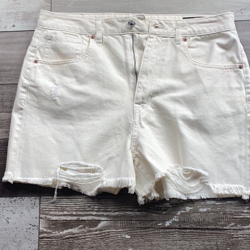 Buffalo David Bitton Cream Distressed Jean Shorts